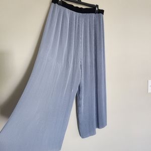Zara pleated wide leg pants